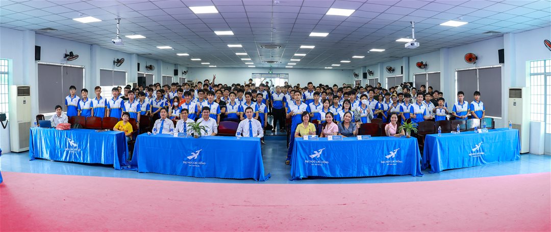 Chào đón Tân sinh viên Khóa 2025 của Khoa Cơ điện – Điện tử